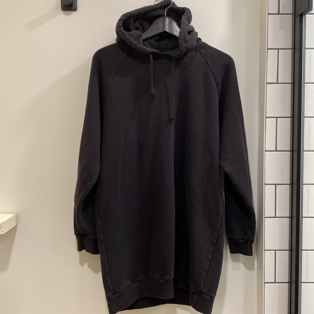 Aritzia TNA oversized hooded sweater dress